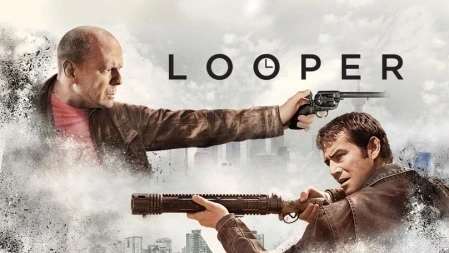 Bruce Willis e Joseph Gordon-Levitt duelam em Looper: Assassinos do Futuro (2012)